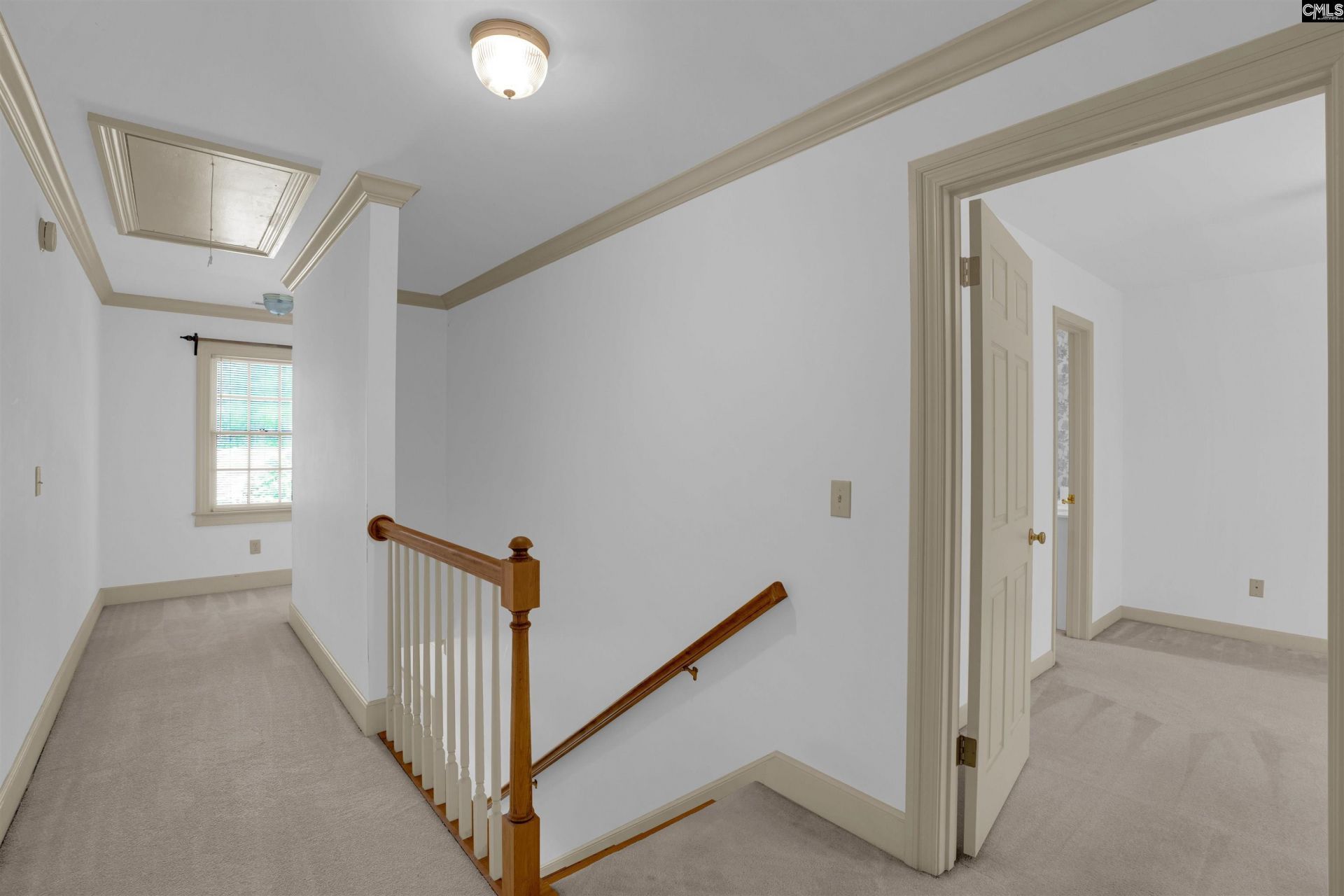 305 Bridgecreek Drive  Photo 24