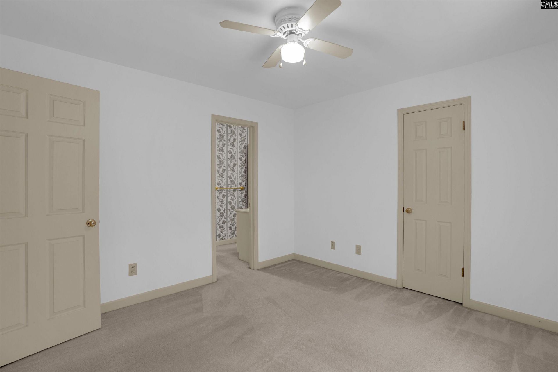 305 Bridgecreek Drive  Photo 33