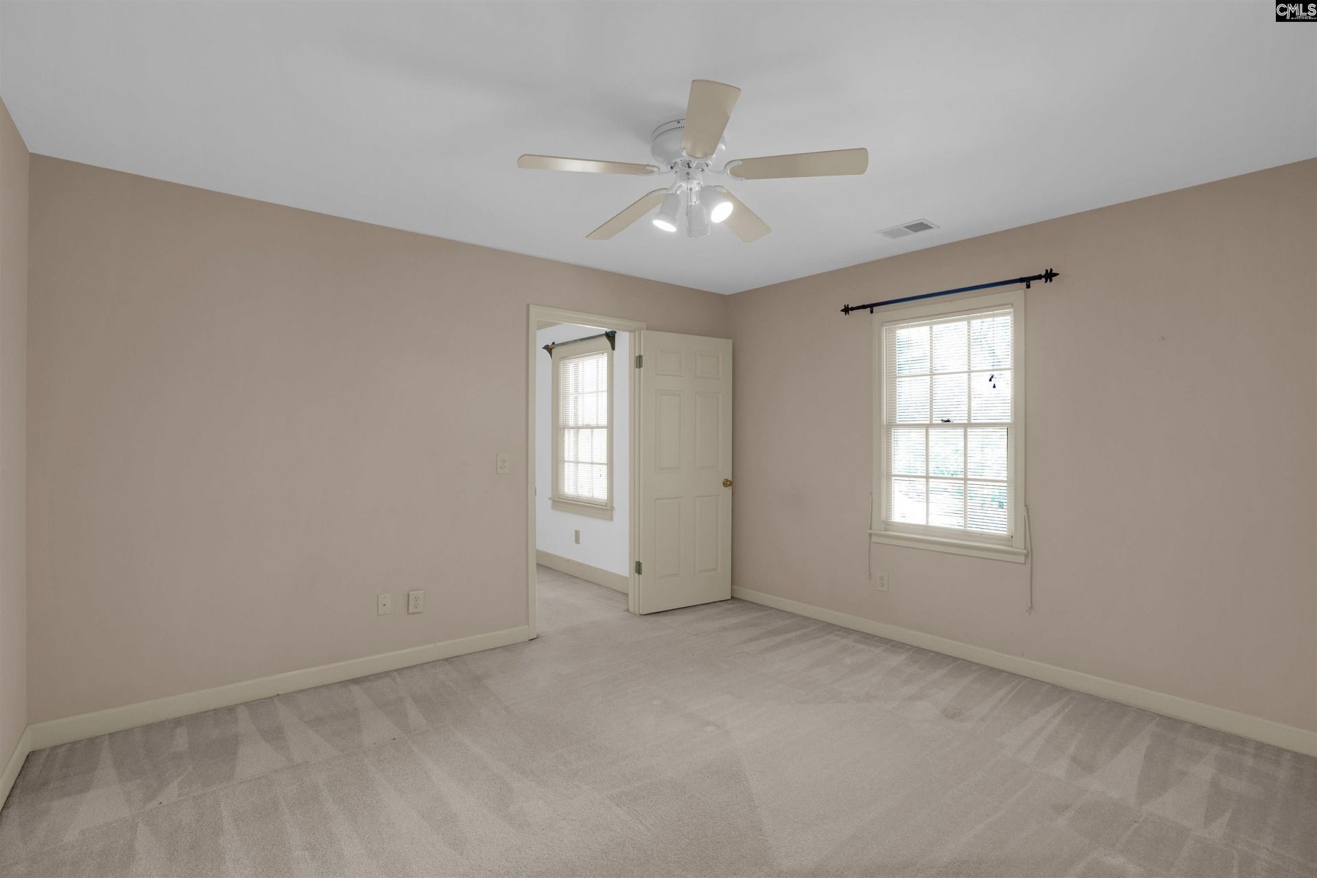 305 Bridgecreek Drive  Photo 37