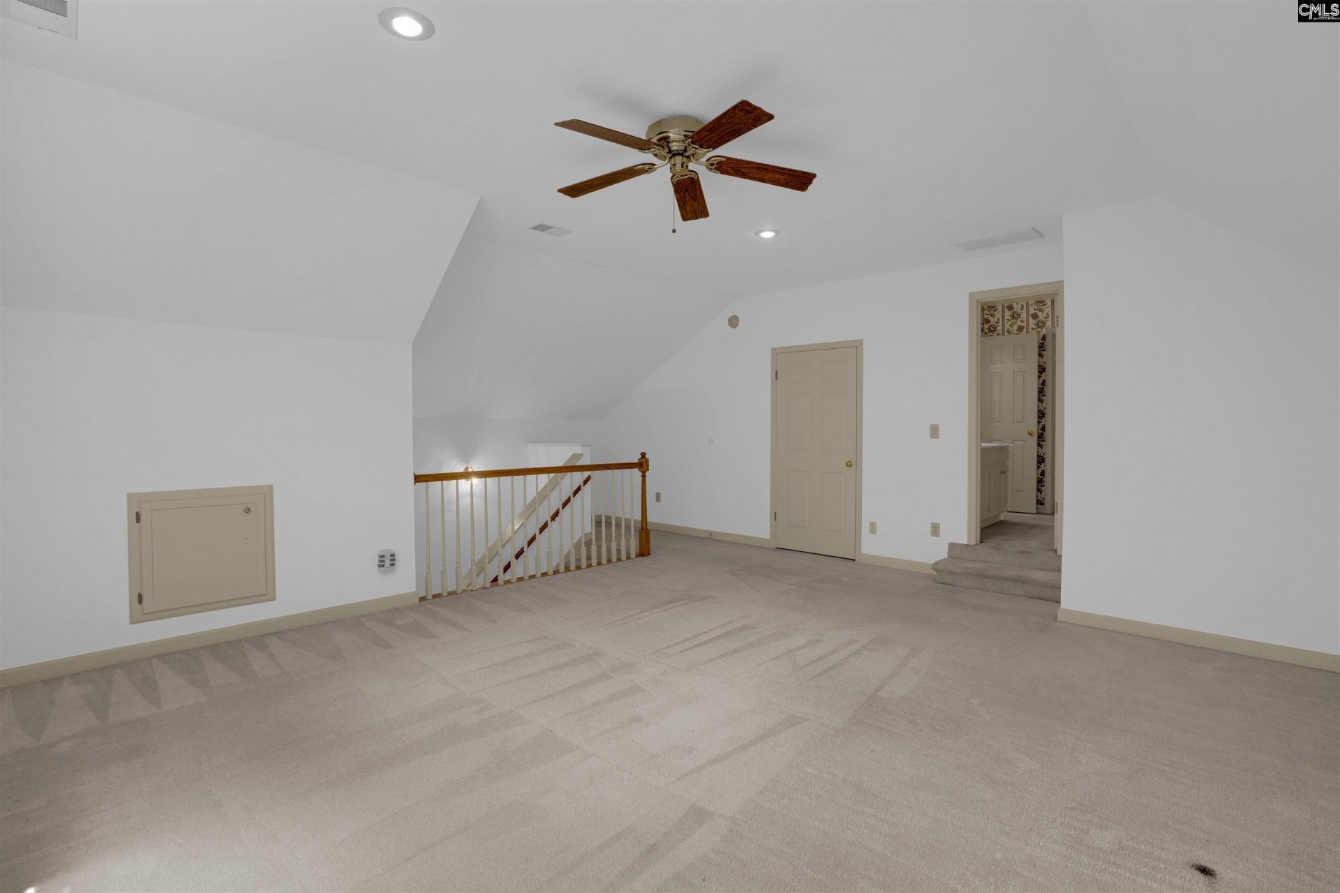 305 Bridgecreek Drive  Photo 41