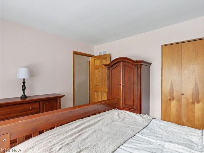 4140 W Bath Road, Akron, OH 44333 Photo 34