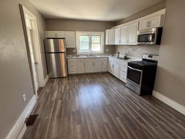 57 Bedford, Unit 57, Waltham, MA 02453