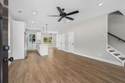 14 Graybo Ln photo 4