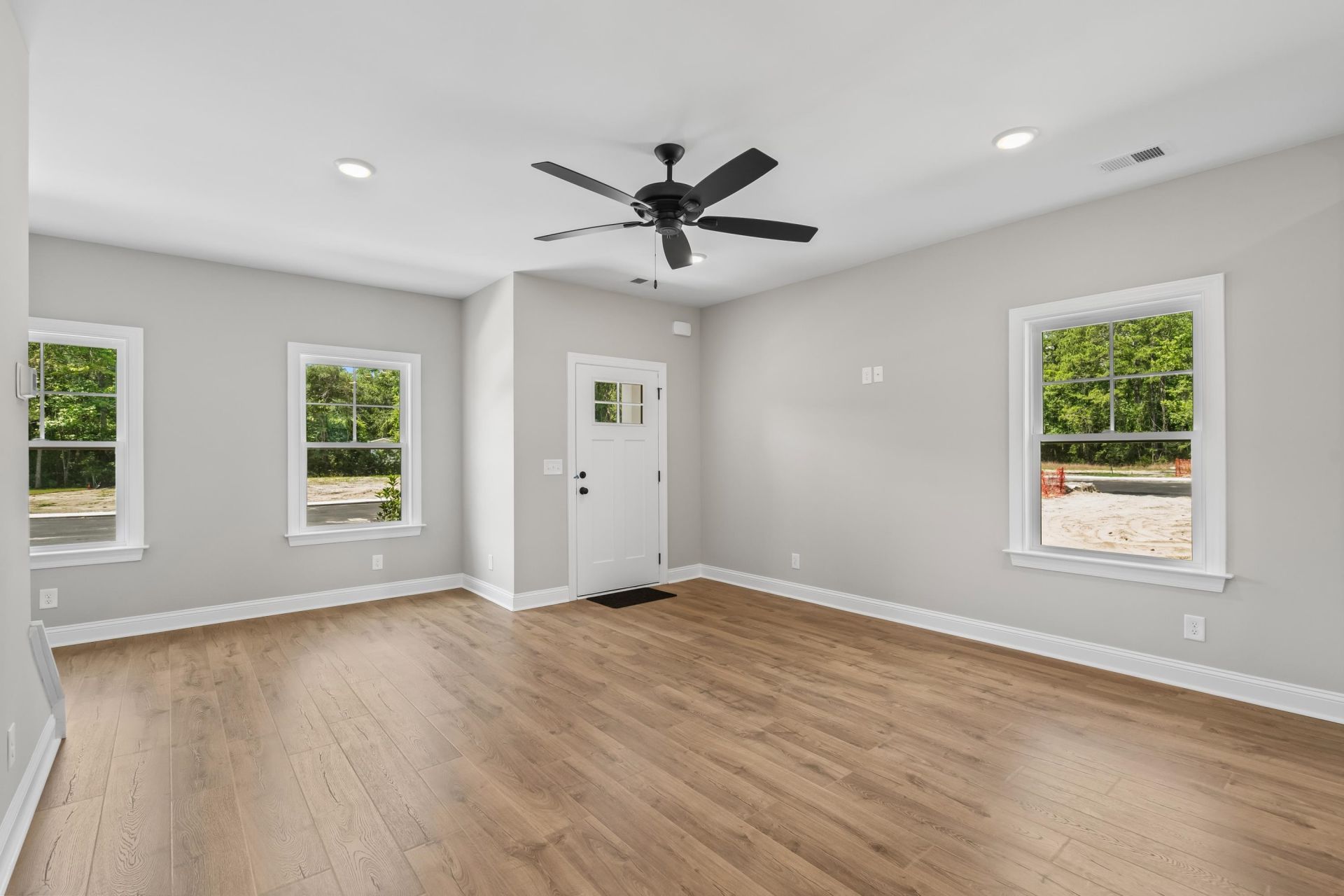 14 Graybo Ln Photo 6