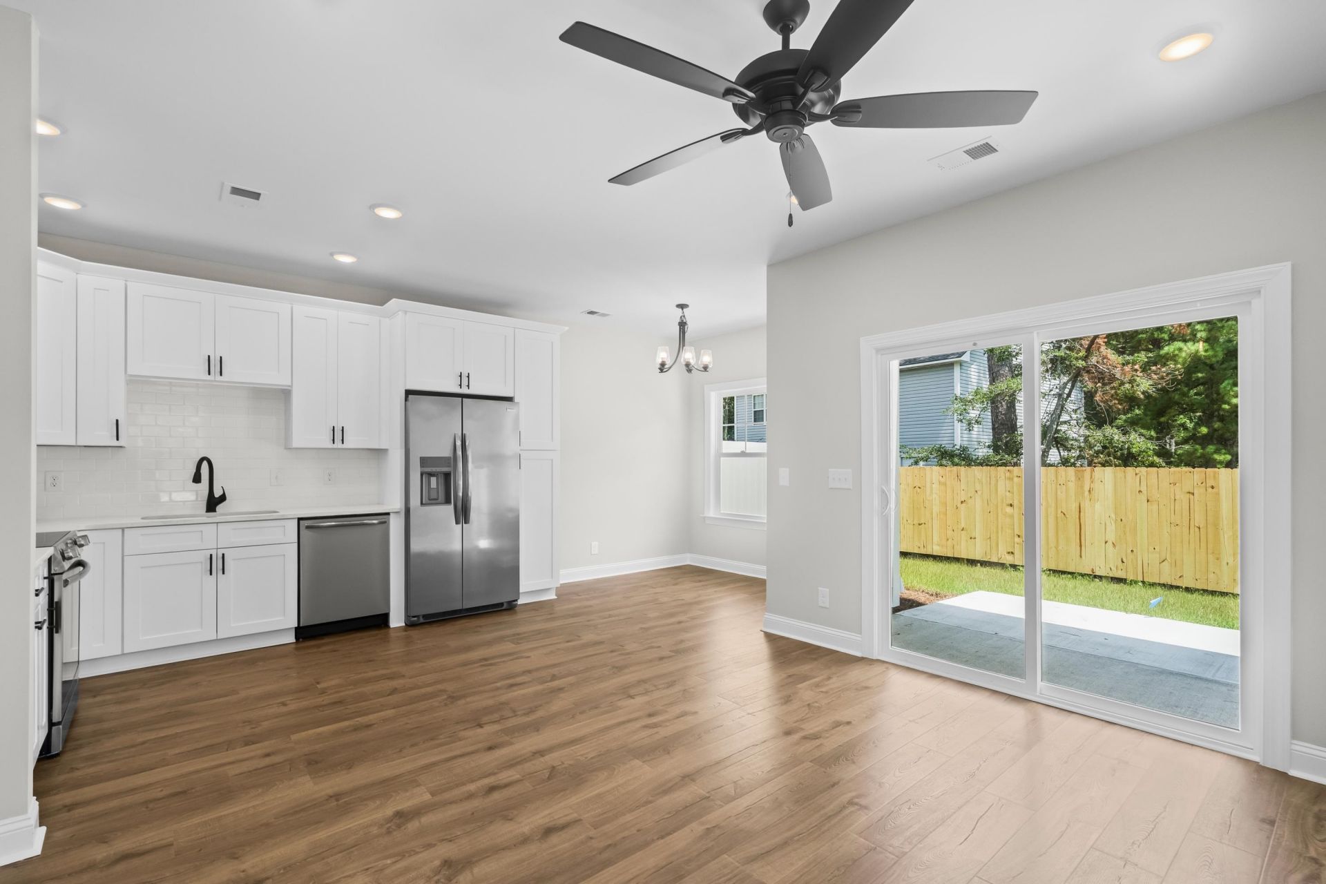 16 Graybo Ln Photo 6