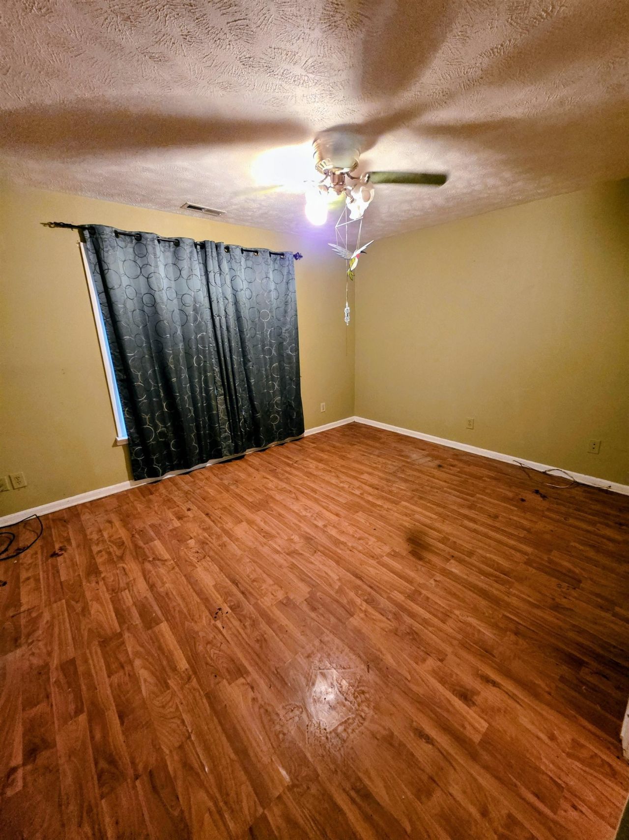 19 Indian Oak Ln. Photo 4