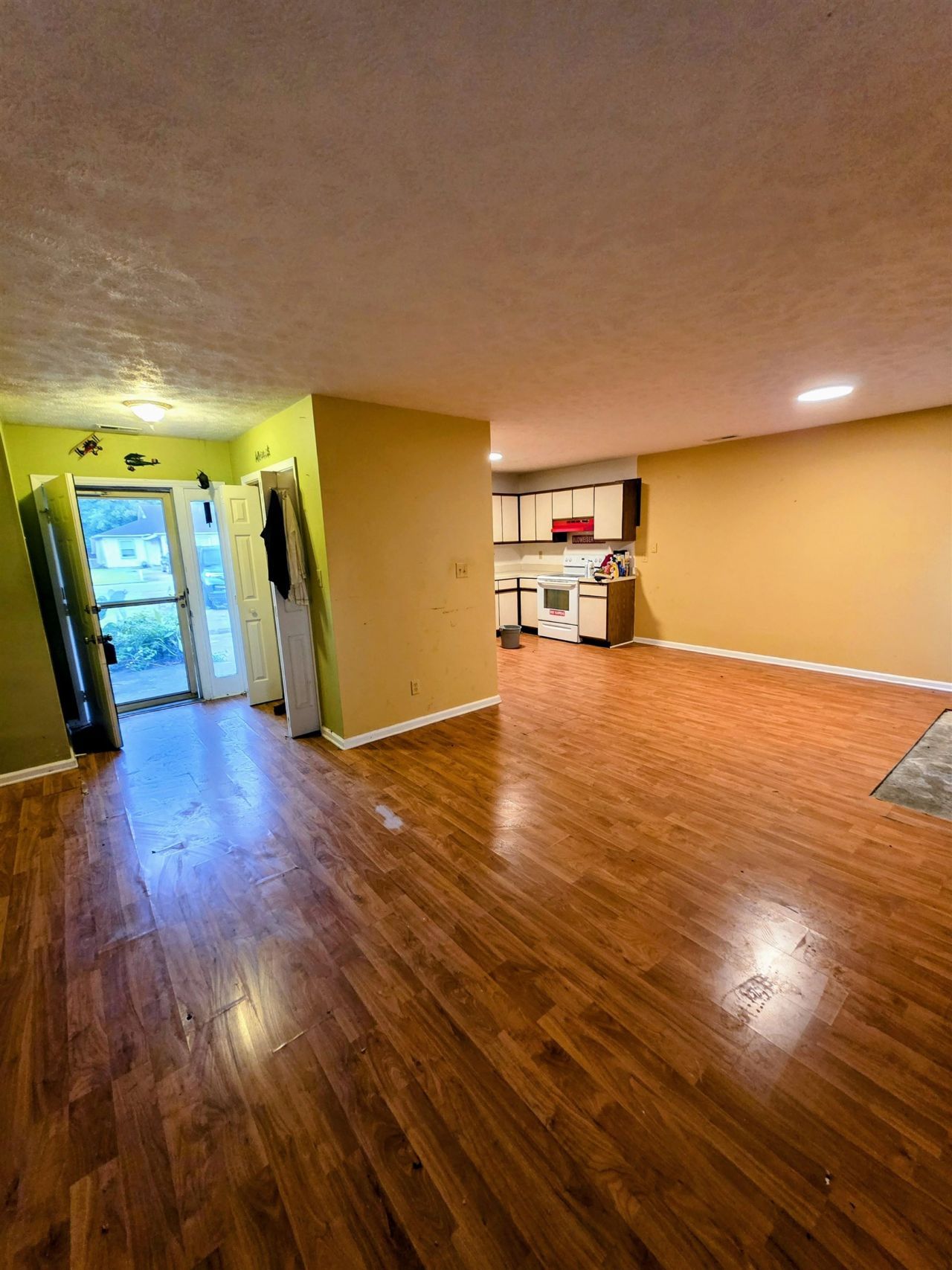 19 Indian Oak Ln. Photo 7