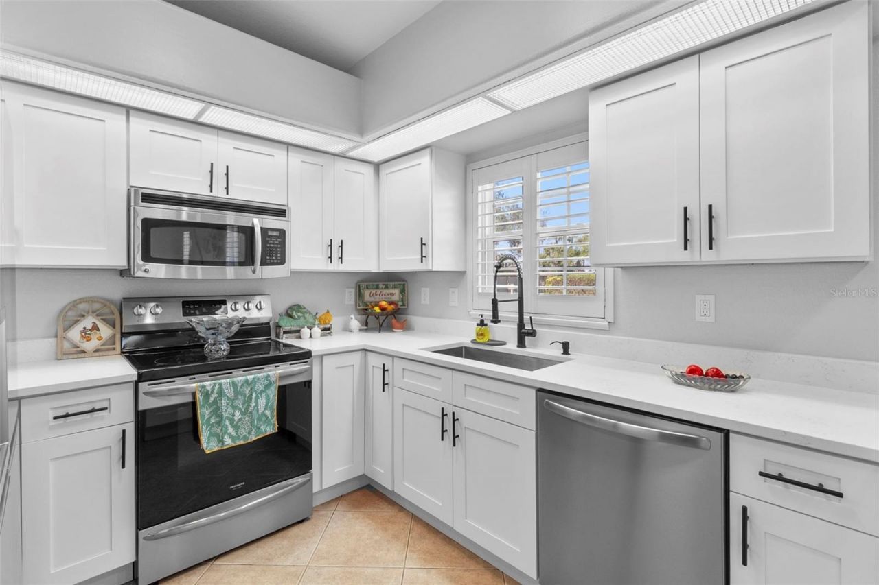 12962 SW Doug Drive, Lake Suzy, FL 34269 Photo