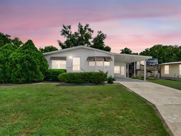 39200 OLA AVENUE , ZEPHYRHILLS, FL 33542