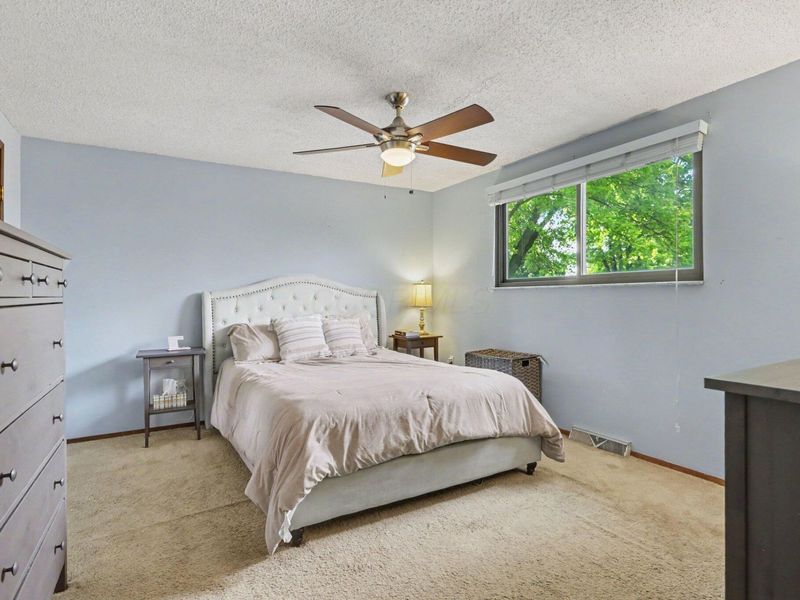 5688 Duquesne Place, Columbus, OH 43235 Photo 13