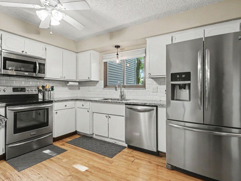 5688 Duquesne Place, Columbus, OH 43235 Photo 8
