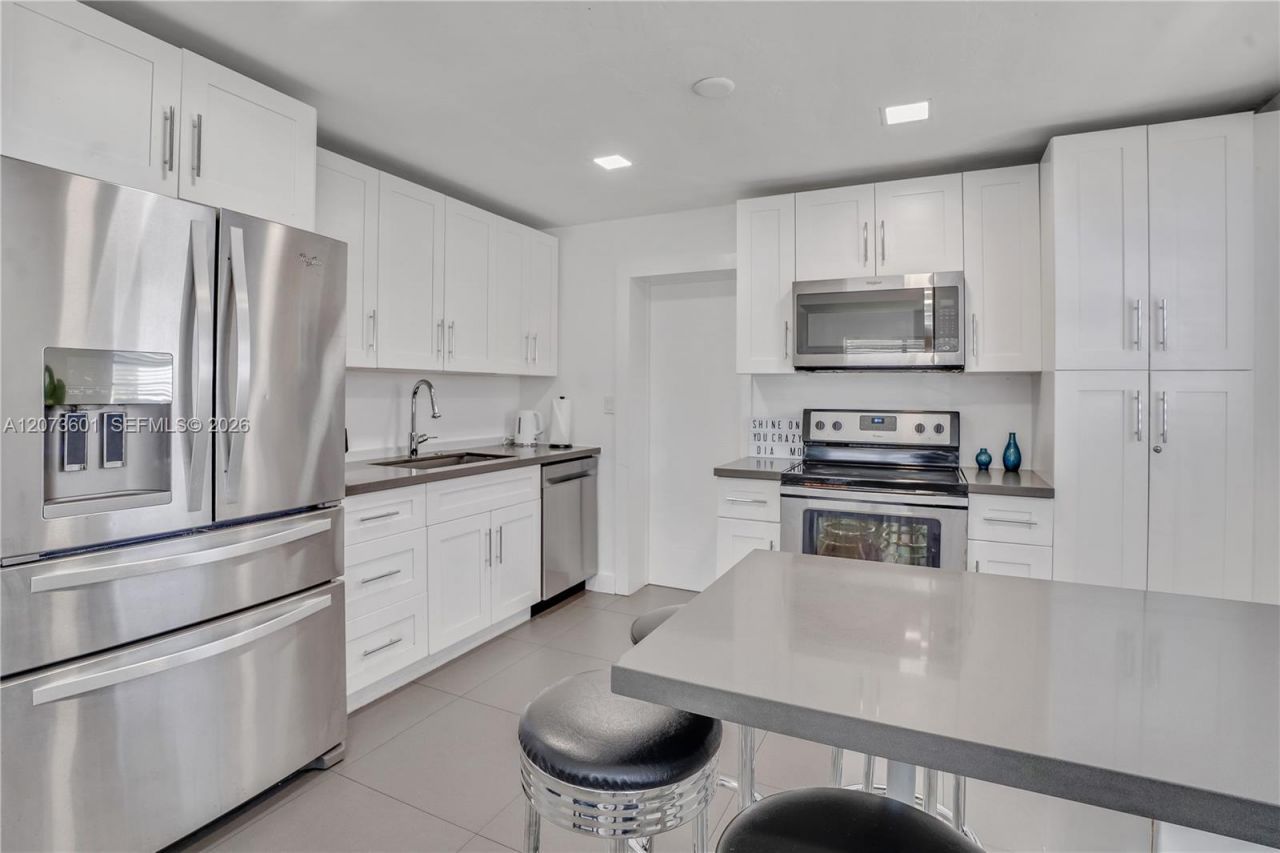 1610 S 24th Ct, Hollywood, FL 33020 Photo
