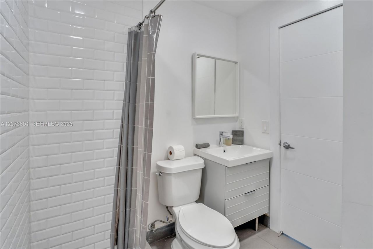 1610 S 24th Ct, Hollywood, FL 33020 Photo
