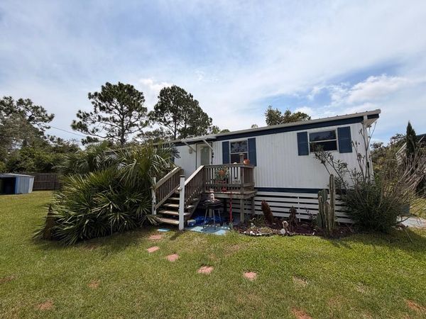 7550 SW 122nd Ter, Cedar Key, FL 32625