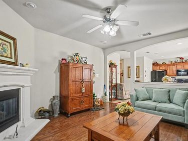 2204 Priscella Drive, Fort Worth, TX 76131