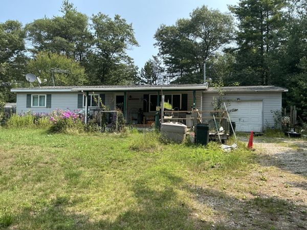 6294 Seminole Street, Oscoda, MI 48750