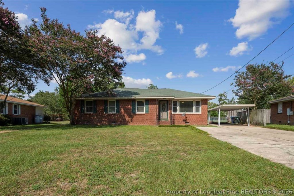 1741 Wayne Lane, Fayetteville, NC 28304 Main Photo