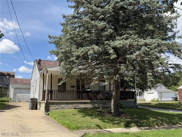 2744 Zedaker Street , Youngstown, OH 44502