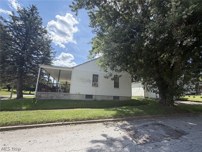 2744 Zedaker Street, Youngstown, OH 44502 Photo 2