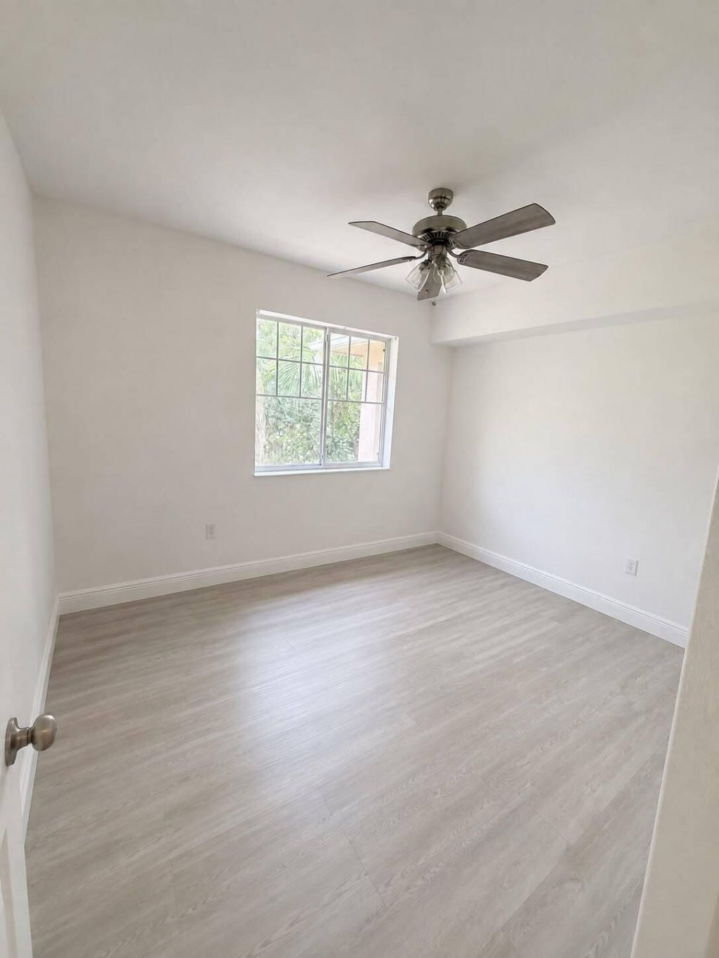 6386 Emerald Dunes Drive, Unit 308, West Palm Beach, FL 33411 Photo