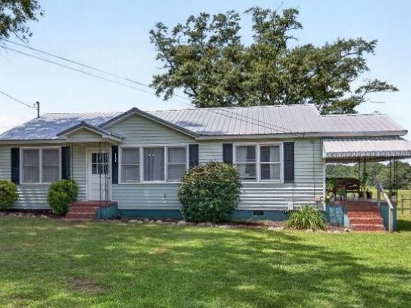 1187 Corinth Road, Hogansville, GA 30230