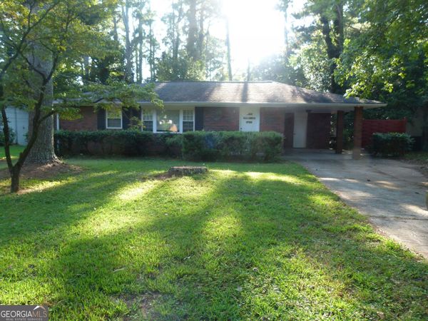 900 Oriole Lane SE, Marietta, GA 30067