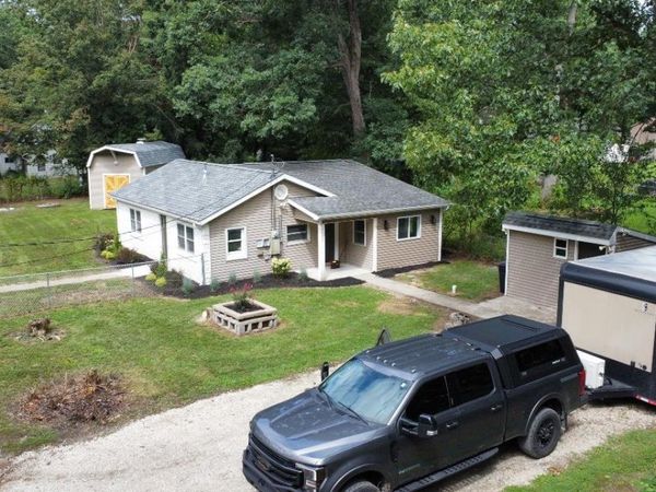 26051 Lakeview Drive, Elkhart, IN 46514