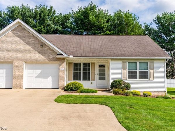315 Abby Lane, Hartville, OH 44632