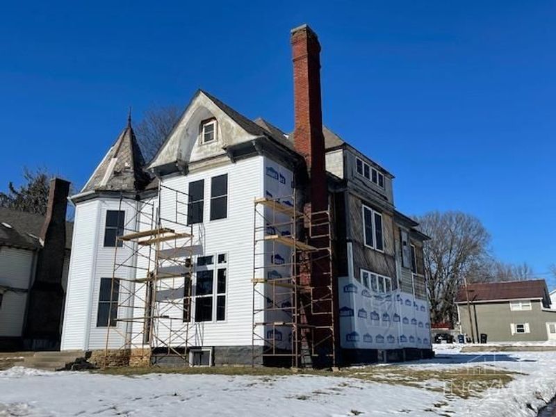 287 E Locust Street, Wilmington, OH 45177 Photo 2