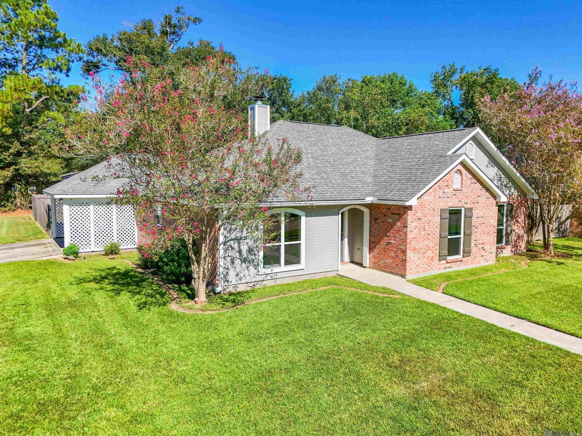 1538 Shadybrook Dr, Baton Rouge, LA 70816 Main Photo