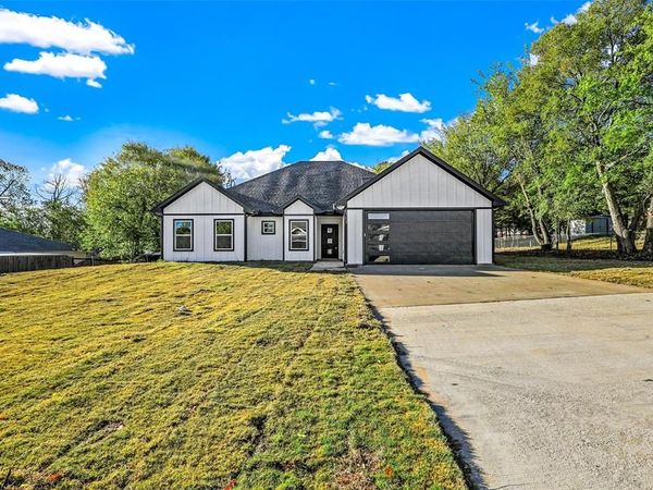 2708 Flora Lane, Denison, TX 75020