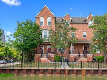 20072 Rodeo Court , Southfield, Mi 48075