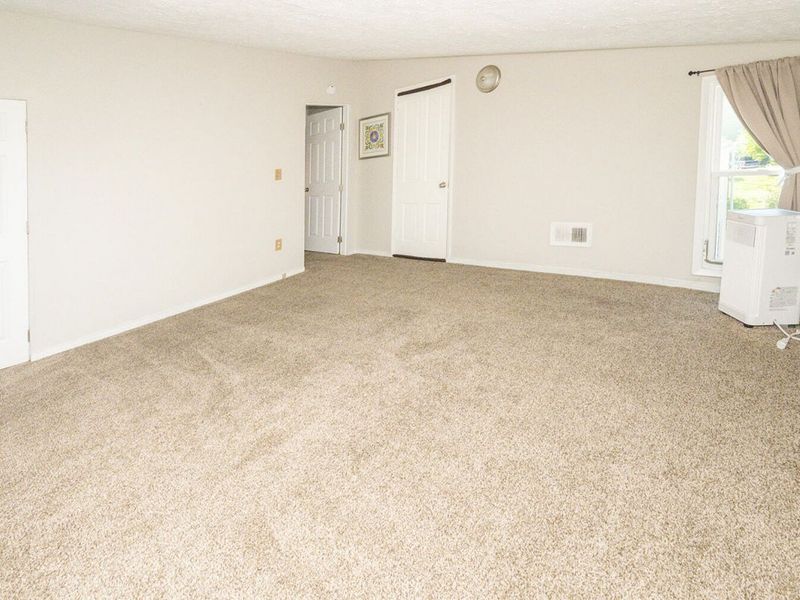 230 W 9th Street, Newport, KY 41071 Photo 23