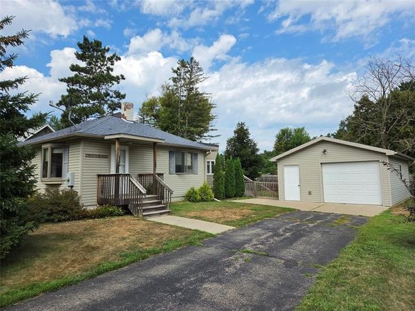 813 Golf Road, Black River Falls, WI 54615