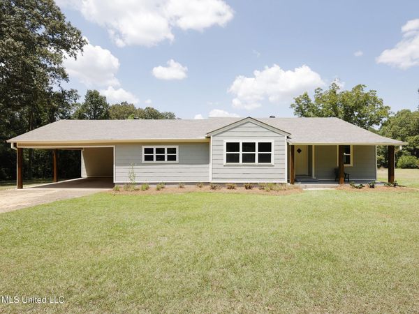 6121 Gibson Road, McComb, MS 39648