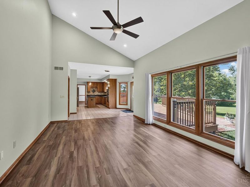 8851 Eagleridge Drive, West Chester, OH 45069 Photo 27