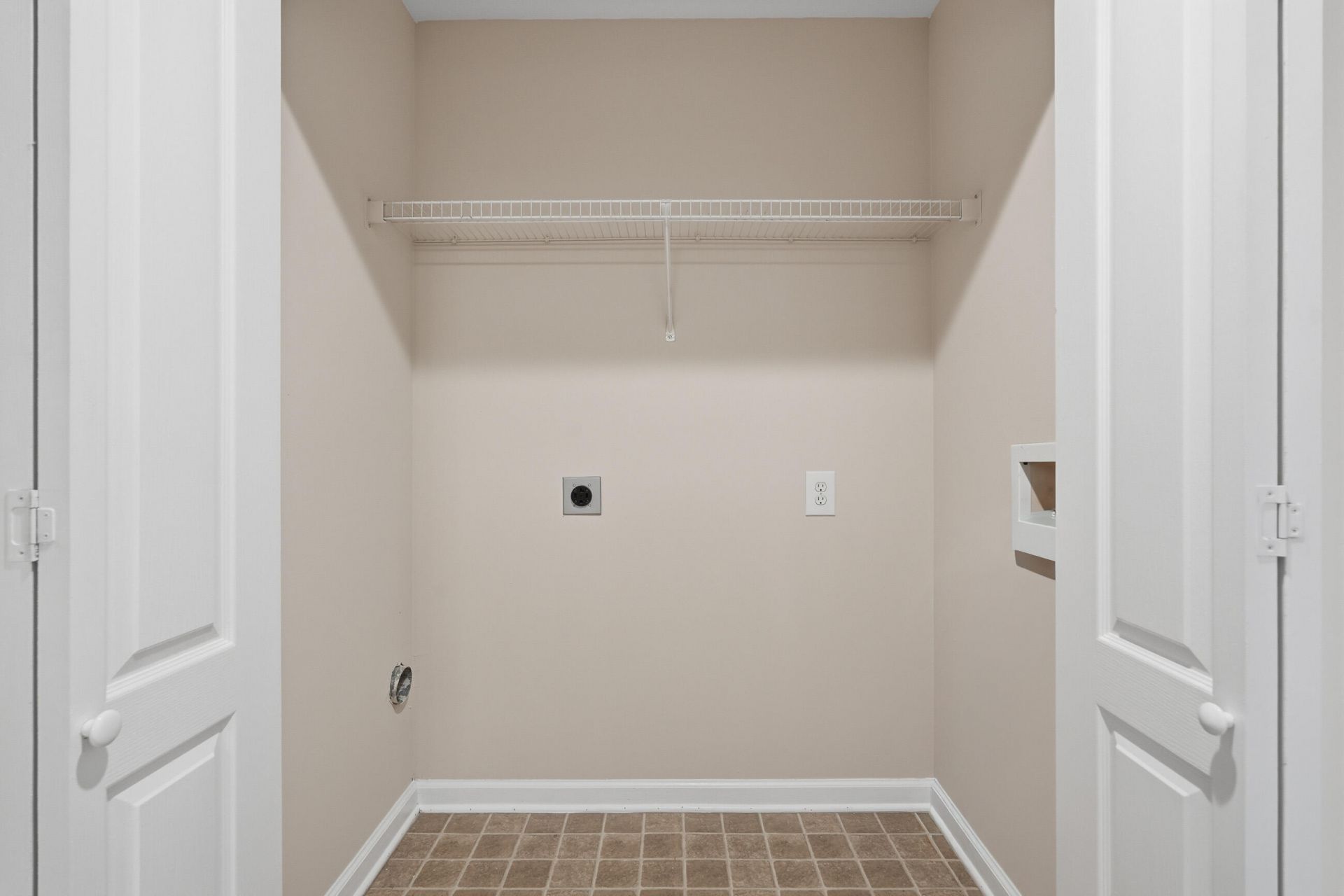 1300 Park West Boulevard Photo 14