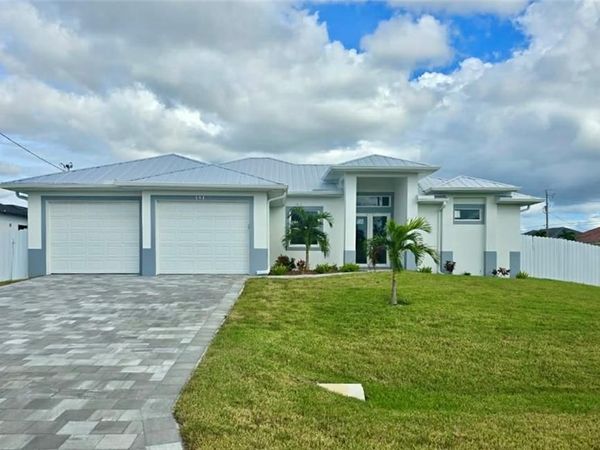 141 SW 35th PL , CAPE CORAL, FL 33991