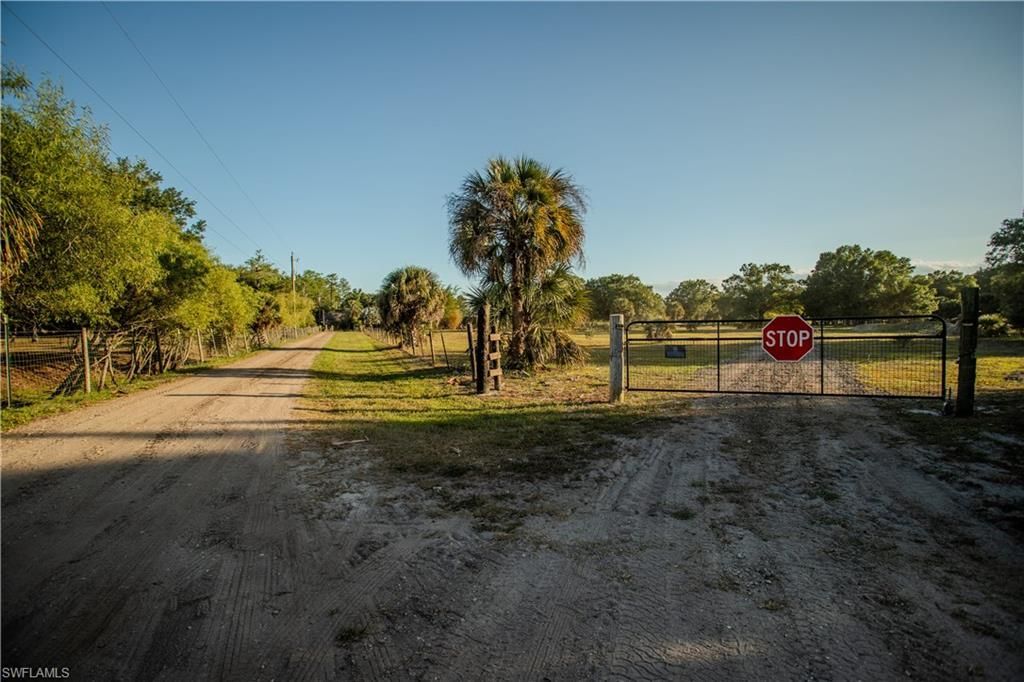 3880 Packinghouse Rd , Alva, FL 33920 Photo