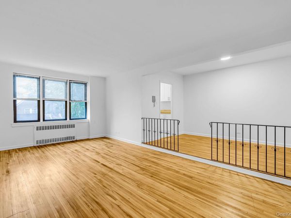 143-50 Hoover Avenue , Unit 103, Briarwood, NY 11435