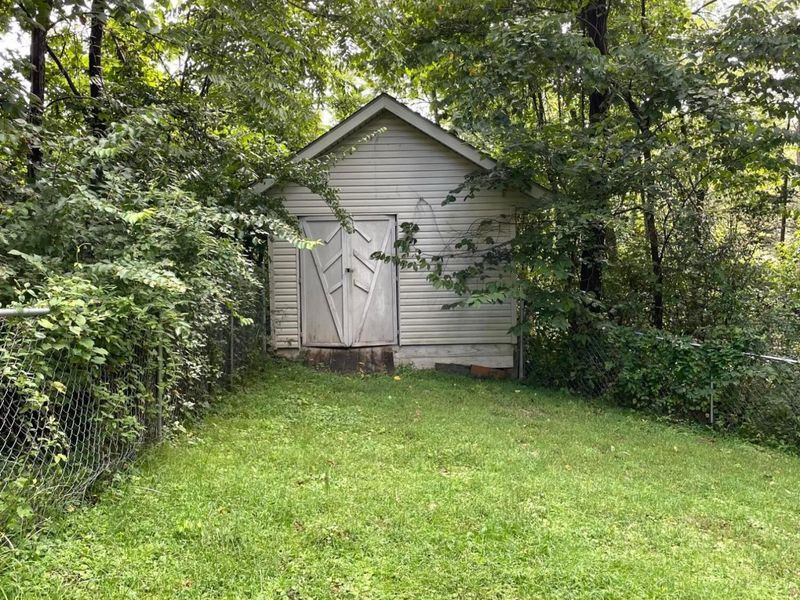31275 Deerfield Drive, Logan, OH 43138 Photo 12