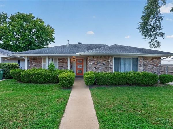 3916 HARING Road , Metairie, LA 70006