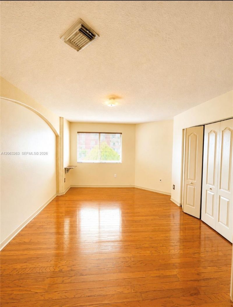 8356 NW 10th St , Unit 6D, Miami, FL 33126 Photo