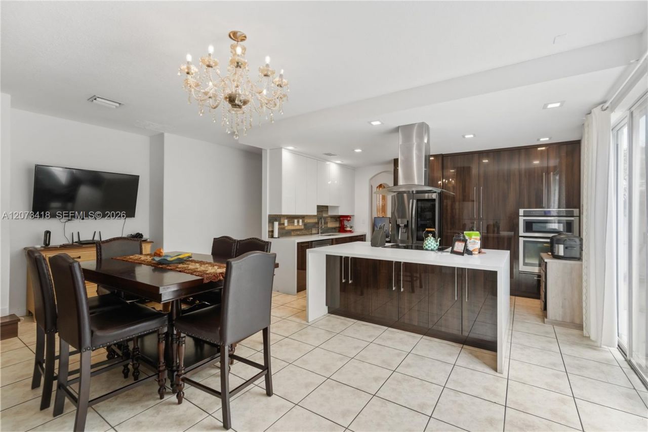 8741 NW 110th Ave , Doral, FL 33178 Photo