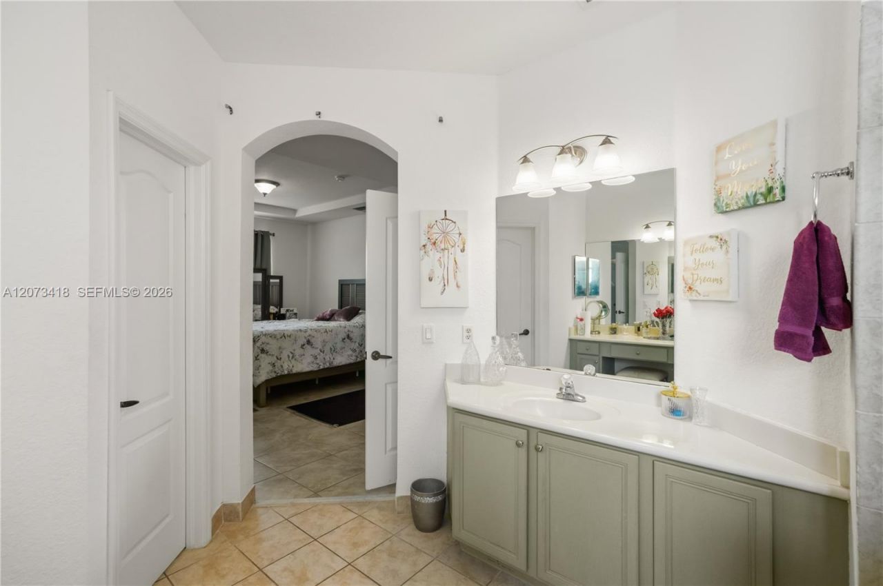 8741 NW 110th Ave , Doral, FL 33178 Photo
