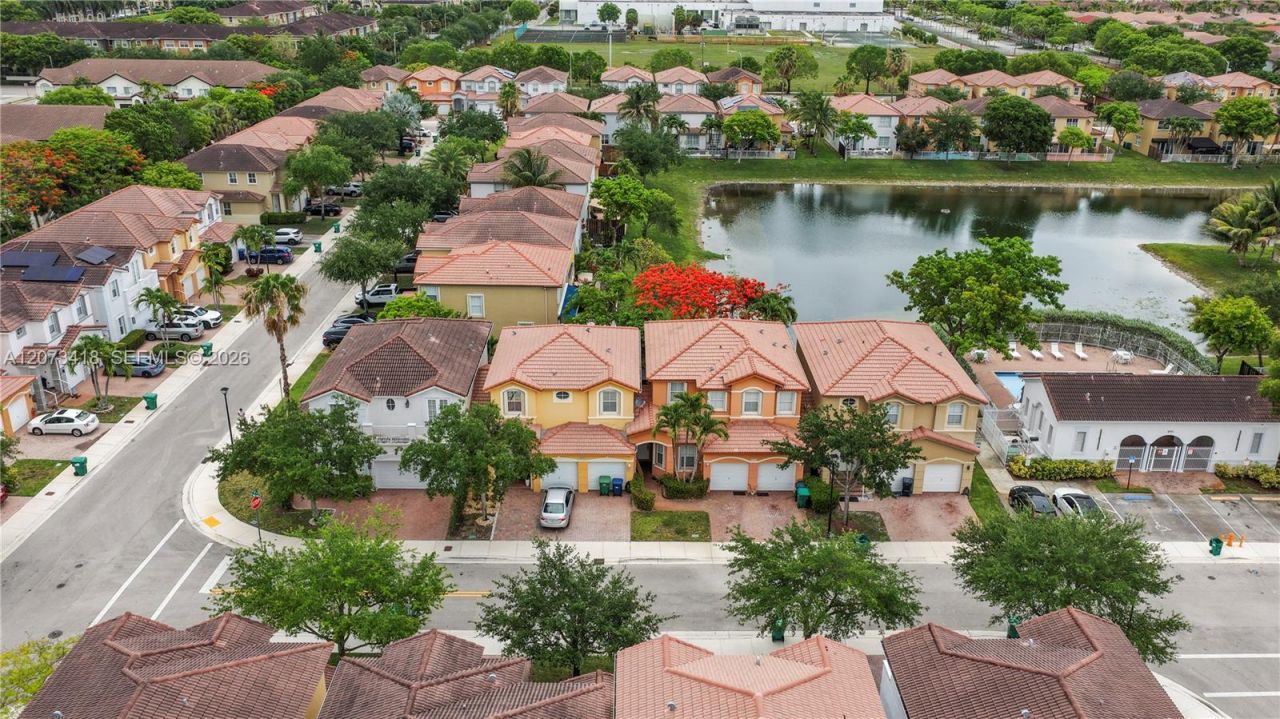 8741 NW 110th Ave , Doral, FL 33178 Photo