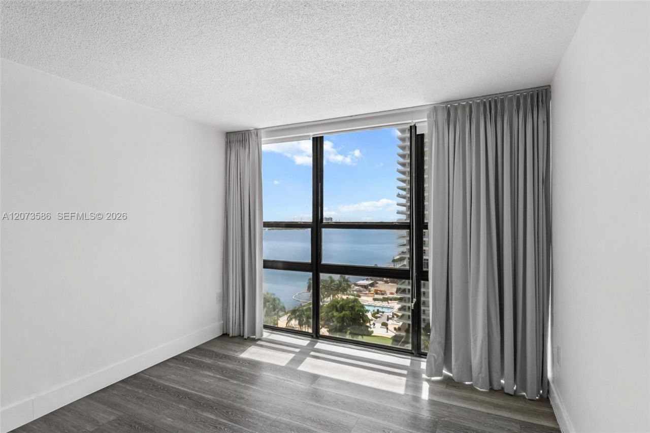 600 NE 36th St , Unit 1404, Miami, FL 33137 Photo