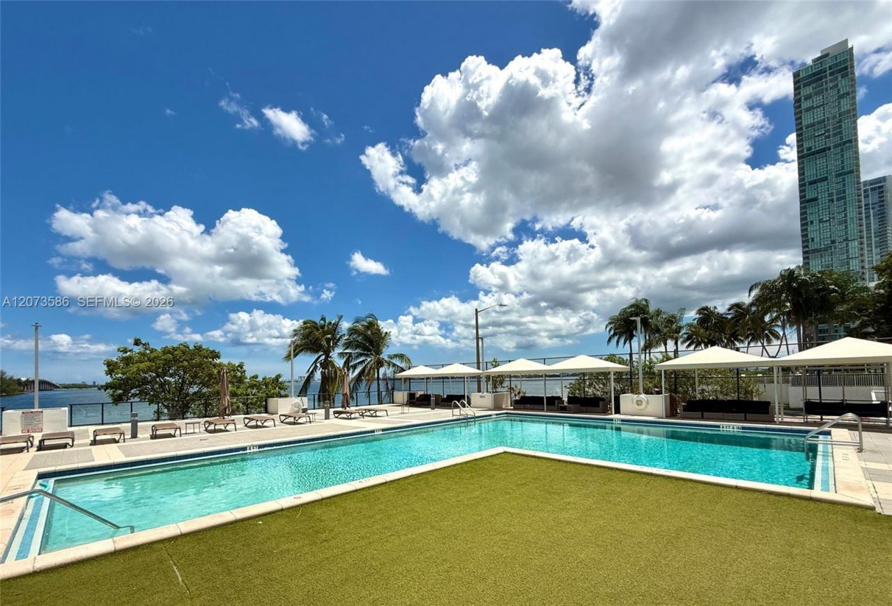 600 NE 36th St , Unit 1404, Miami, FL 33137 Photo