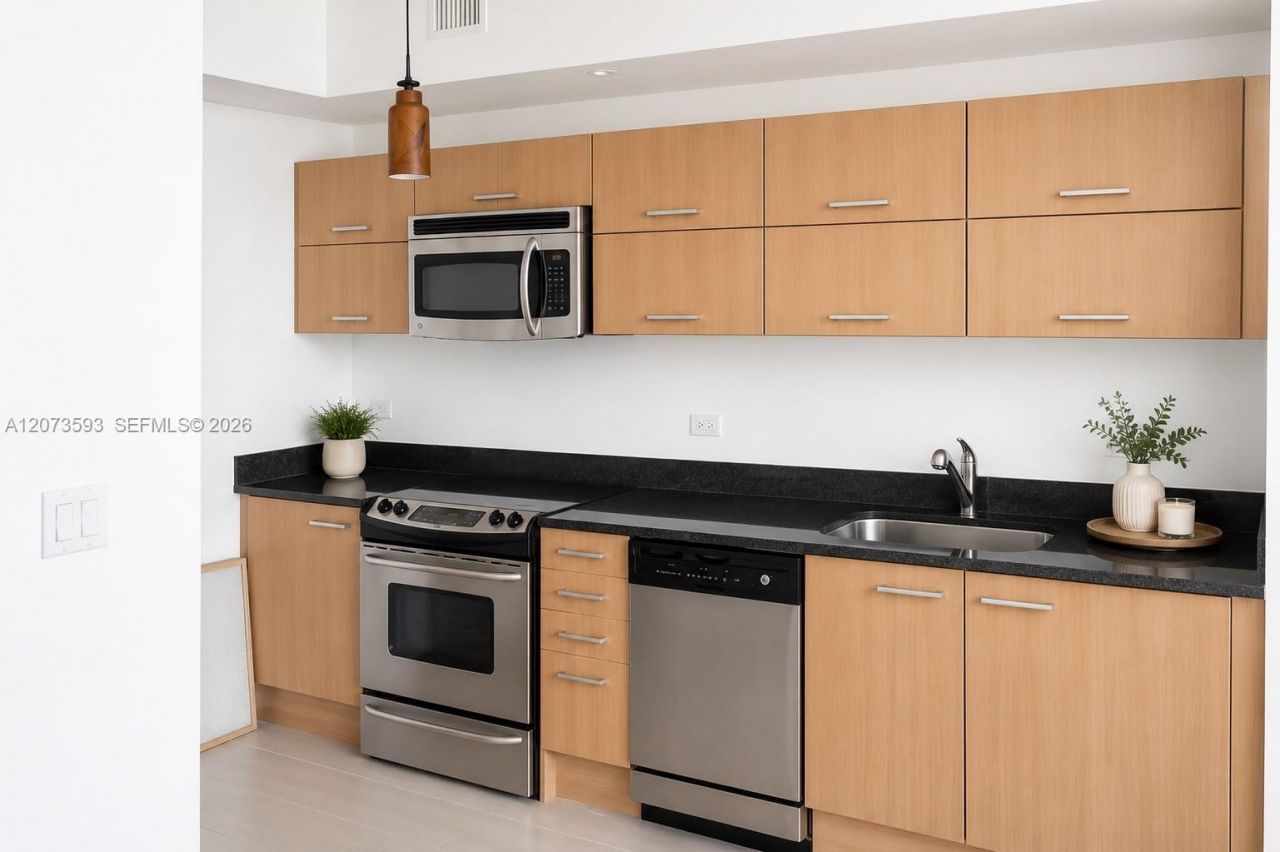 350 S Miami Ave, Unit 2215, Miami, FL 33130 Photo
