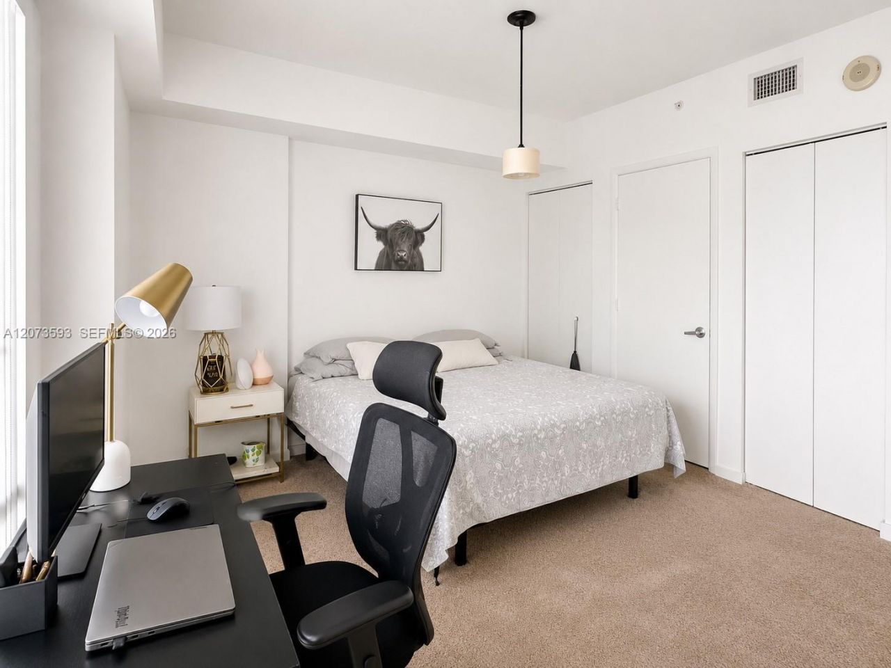 350 S Miami Ave, Unit 2215, Miami, FL 33130 Photo